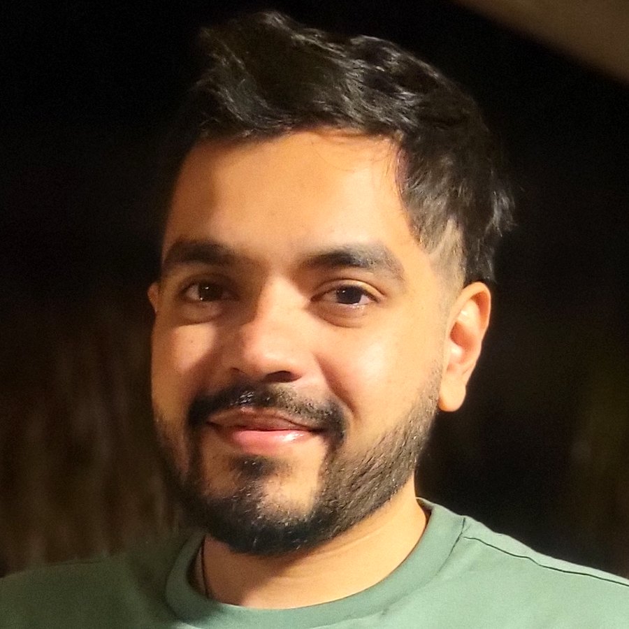 Portrait of Shravan Murlidaran